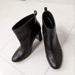 Charles David Black Leather Booties